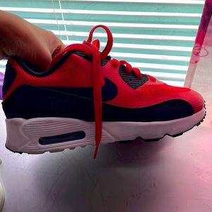 Nike 3y shoes, please contact me for anything